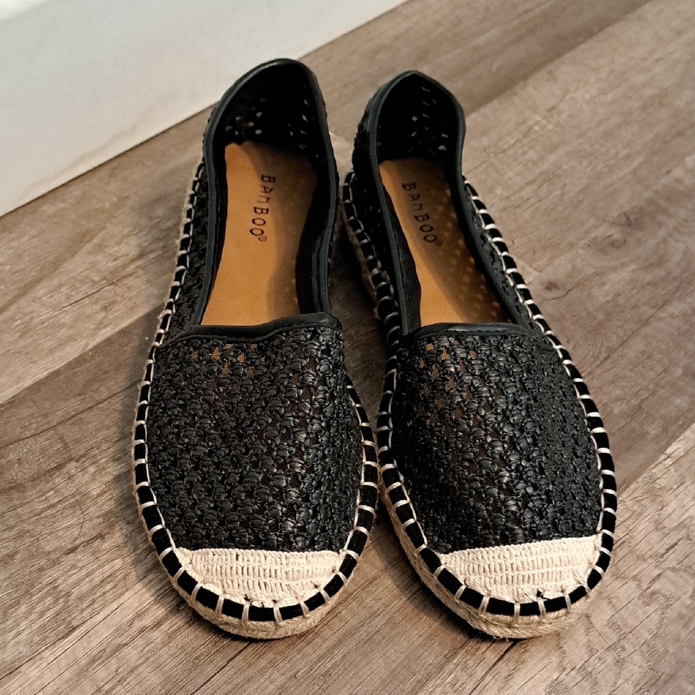 NWOT Bamboo Black Woven Espadrille
